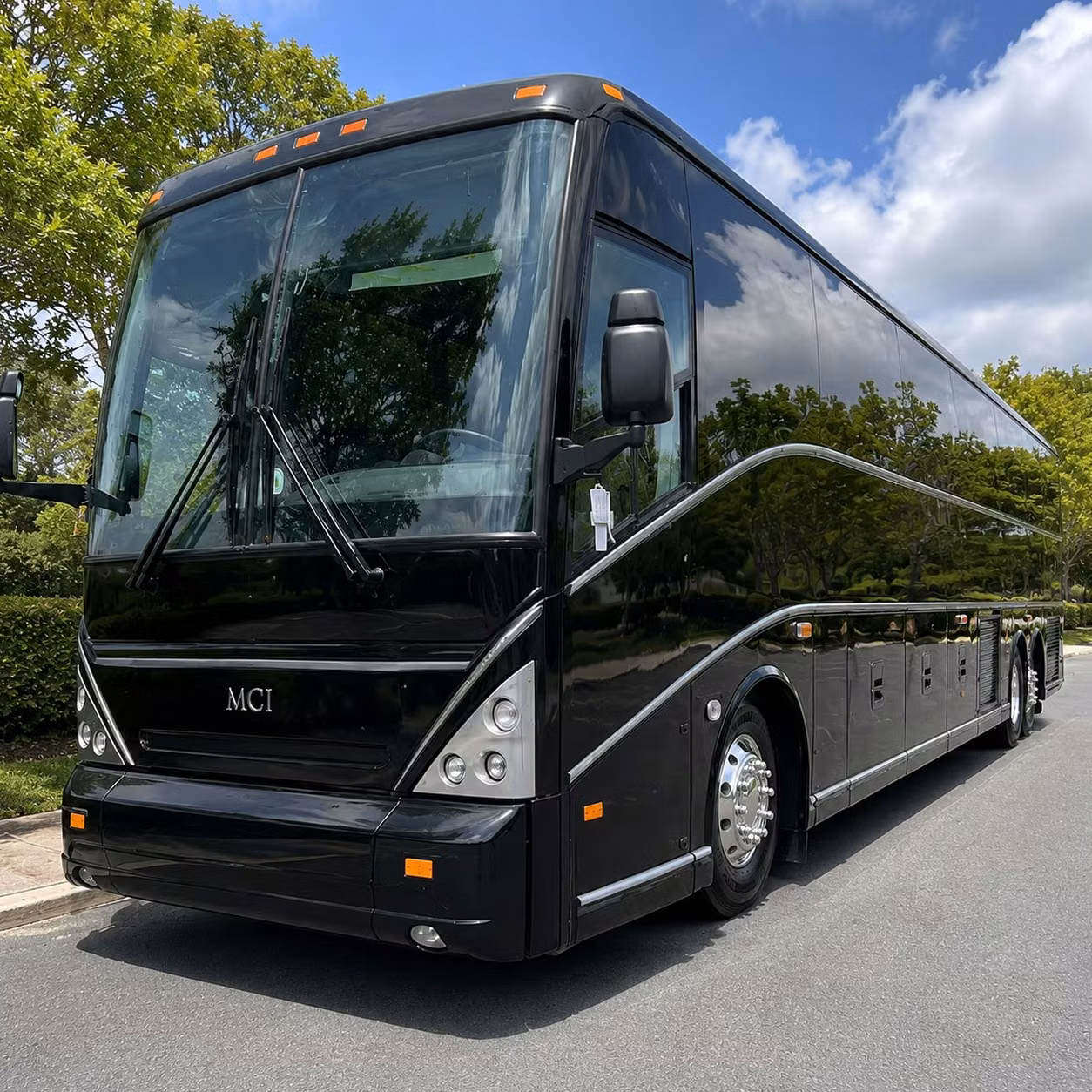 concert transportation for corporate groups and private events at nashville venues